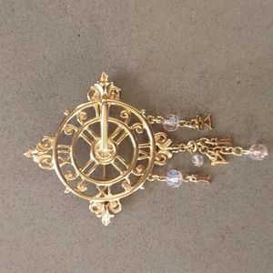 Kirks Folly 3:15 Clock Brooch